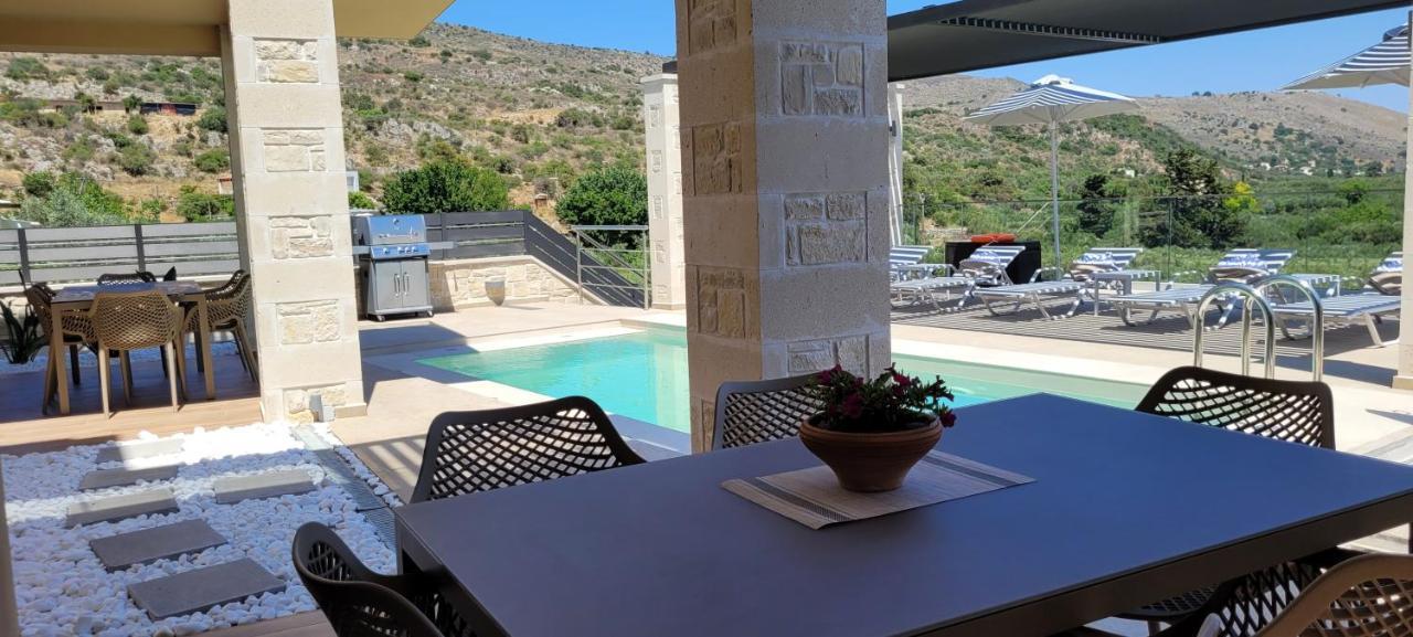 Splendid Villas And Family Resort Kalamítsion Amigdhálion エクステリア 写真