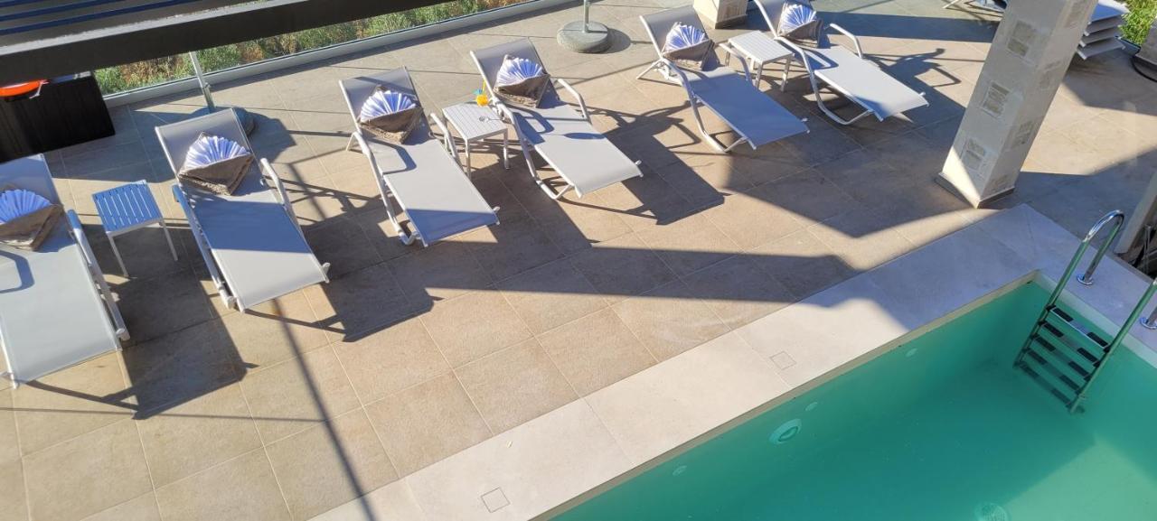 Splendid Villas And Family Resort Kalamítsion Amigdhálion エクステリア 写真